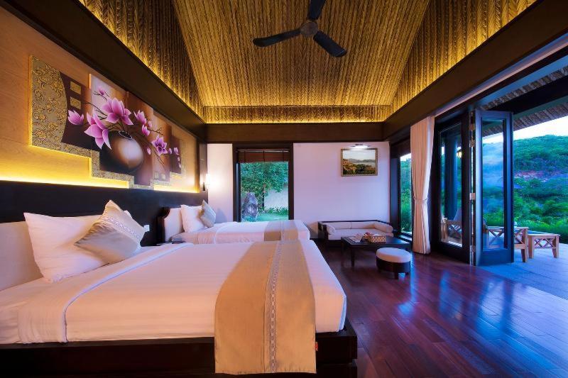 Resort Merperle Hon Tam